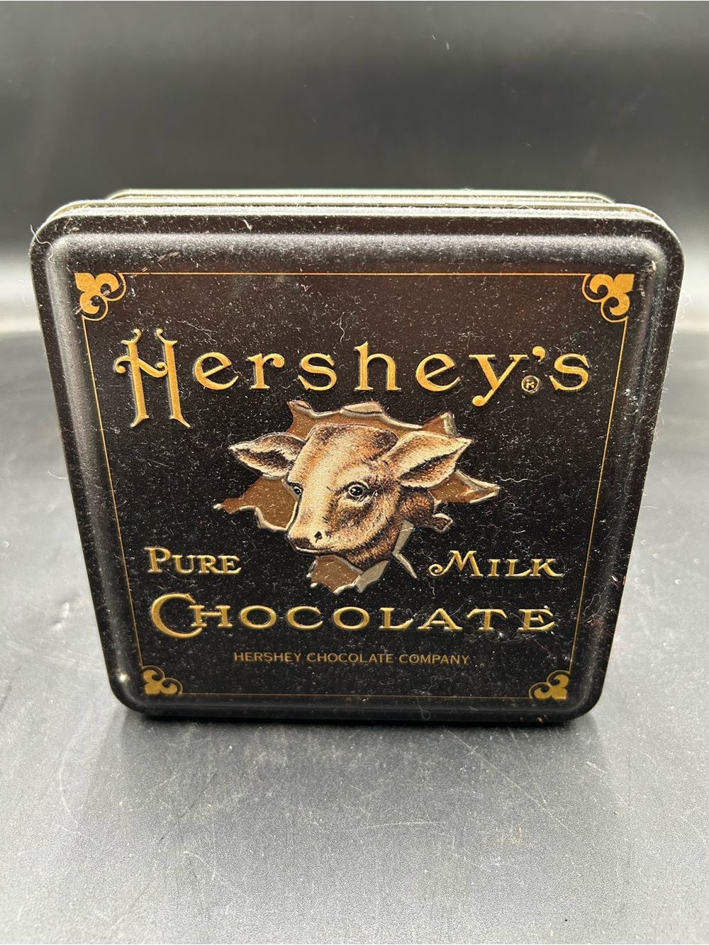 Hershey's Pure Milk Chocolate Vintage Tin - Black & Gold cow